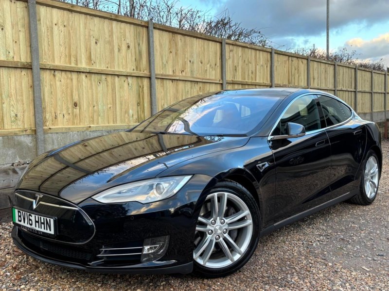 TESLA MODEL S