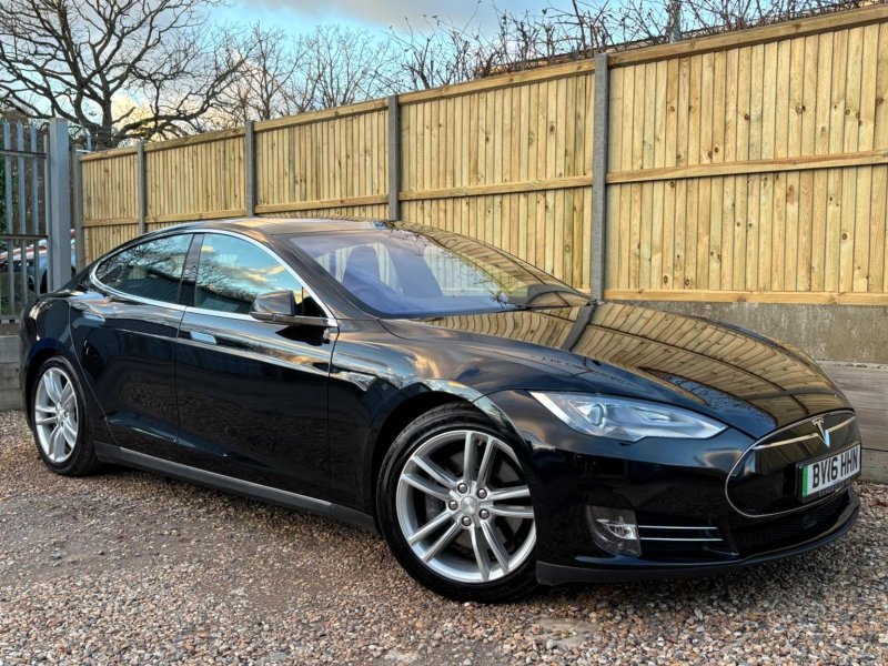 TESLA MODEL S