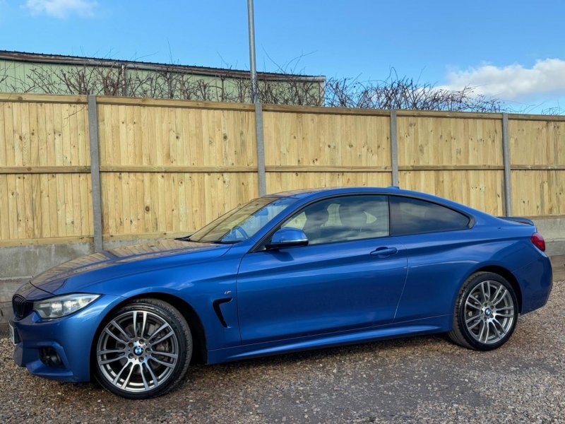 BMW 4 SERIES