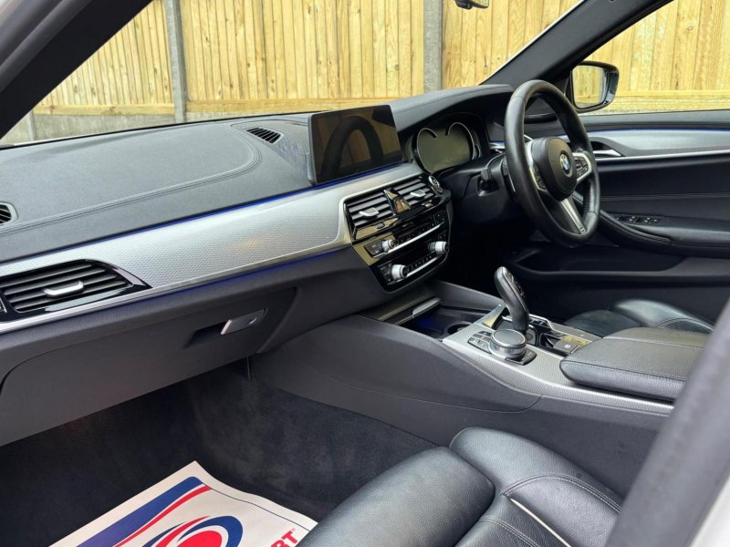 BMW 5 SERIES