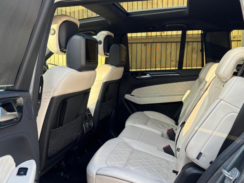 MERCEDES-BENZ GLS
