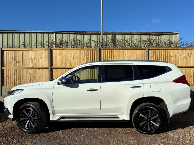 MITSUBISHI SHOGUN SPORT