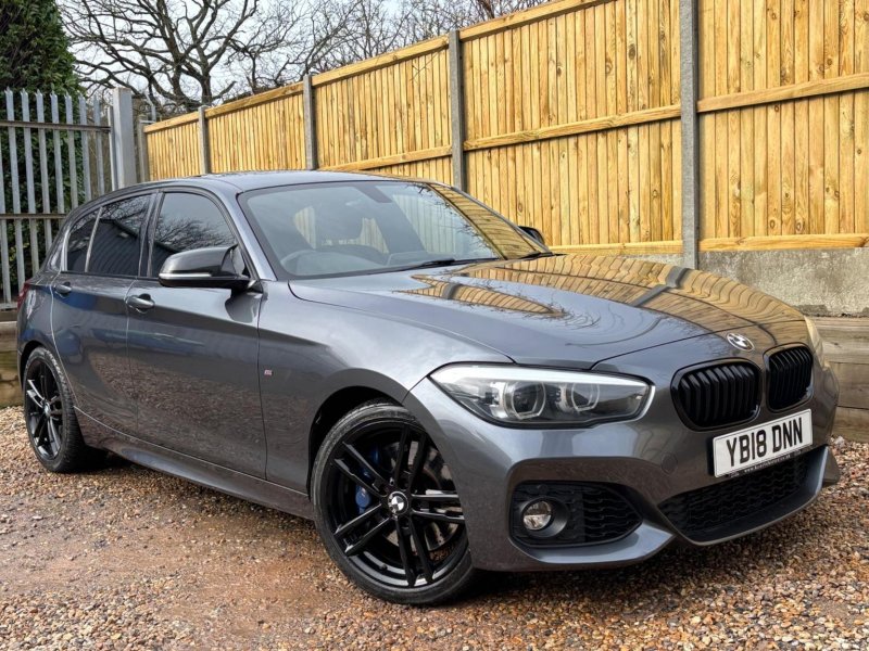 BMW 1 SERIES