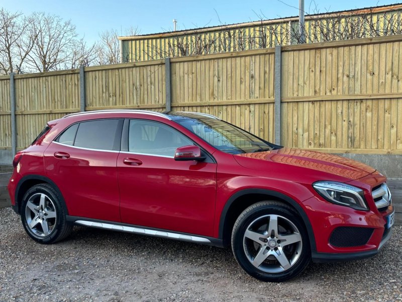MERCEDES-BENZ GLA CLASS