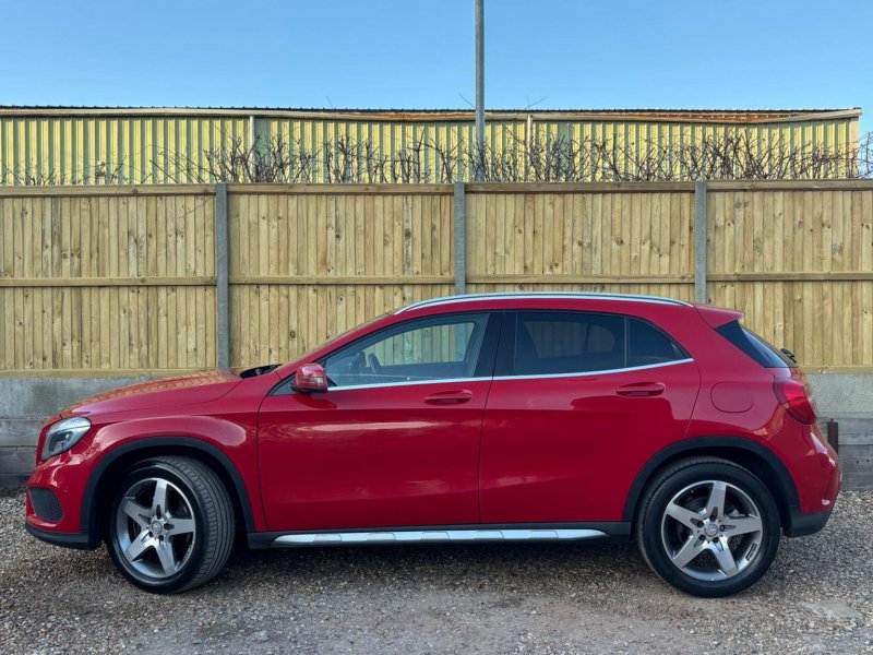MERCEDES-BENZ GLA CLASS