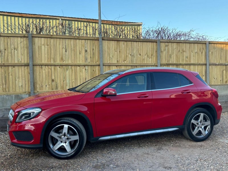 MERCEDES-BENZ GLA CLASS