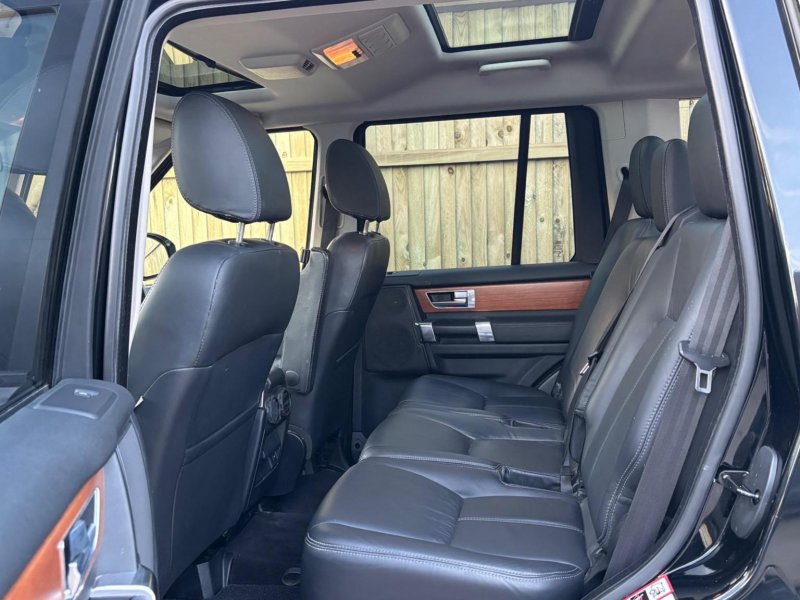 LAND ROVER DISCOVERY 4