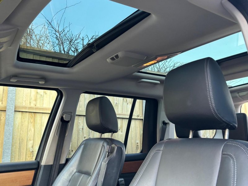 LAND ROVER DISCOVERY 4