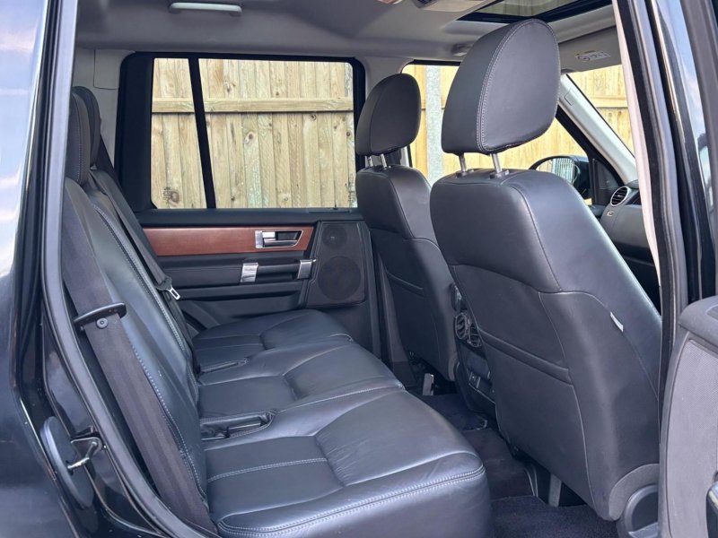LAND ROVER DISCOVERY 4