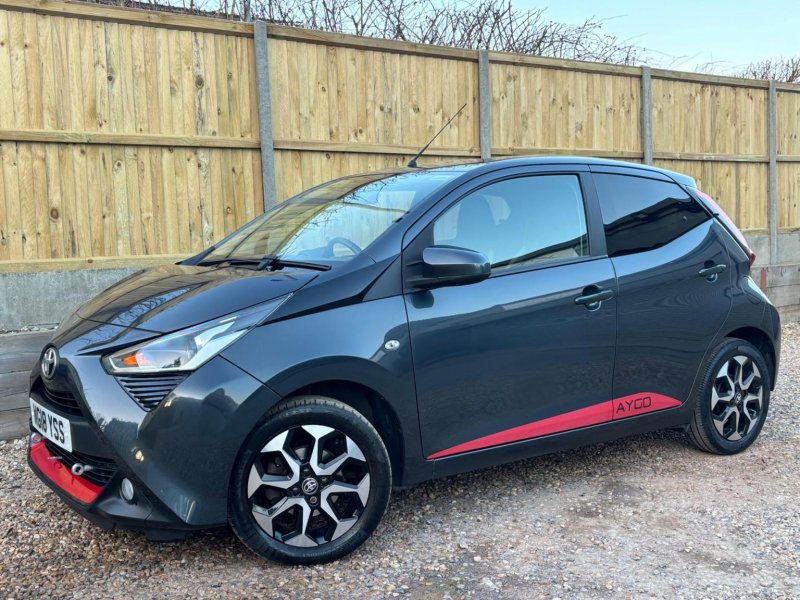 TOYOTA AYGO