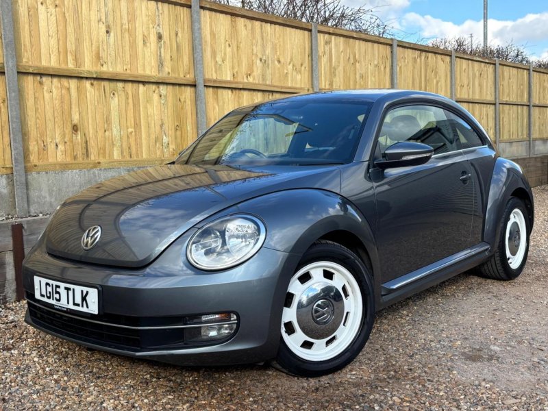 VOLKSWAGEN BEETLE