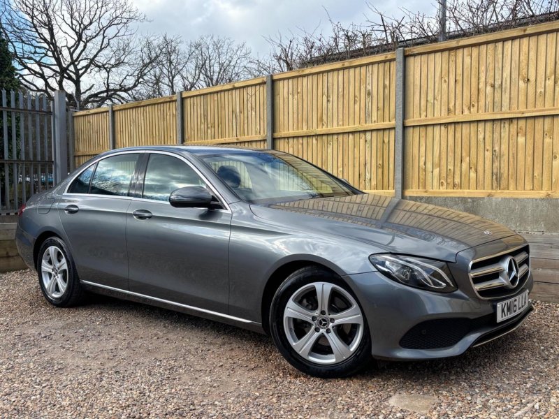 MERCEDES-BENZ E CLASS