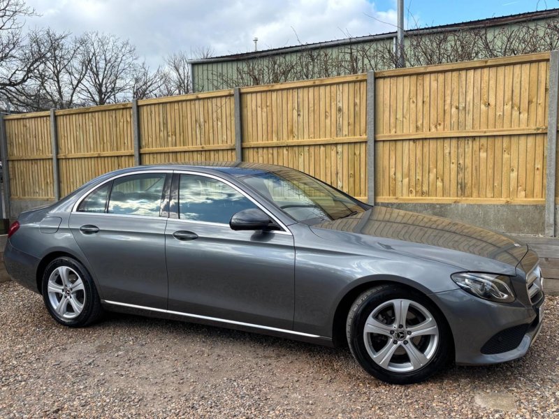 MERCEDES-BENZ E CLASS