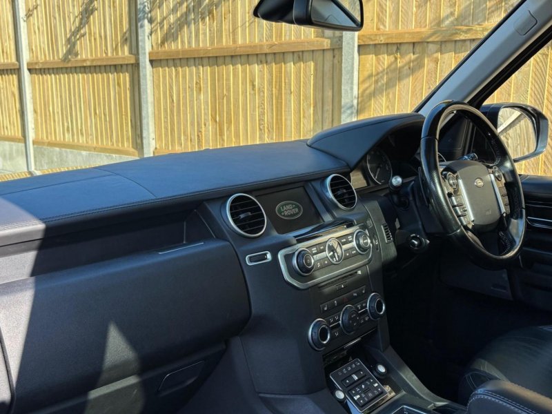 LAND ROVER DISCOVERY 4
