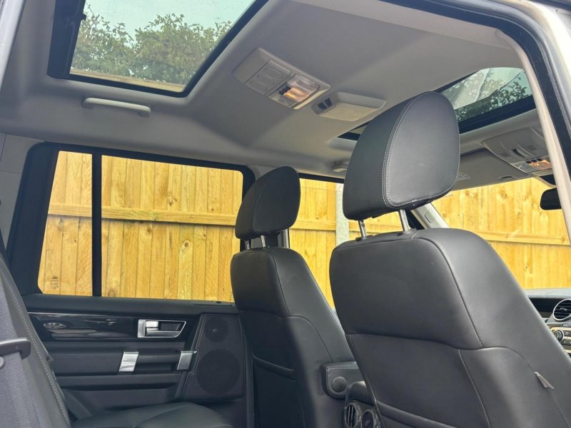 LAND ROVER DISCOVERY 4