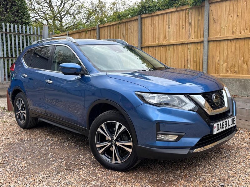 NISSAN X-TRAIL